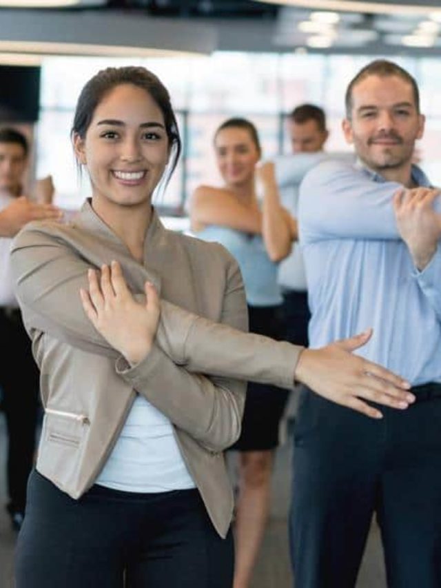 cropped quanto ganha um professor de ginastica laboral 25052022.jpg